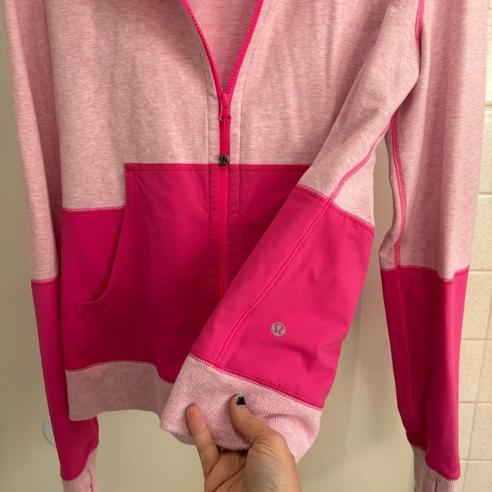 Lululemon Pink Two tone Jacket Fits Like Medium/Large Voyage Hair Tie - Picture 3 of 9